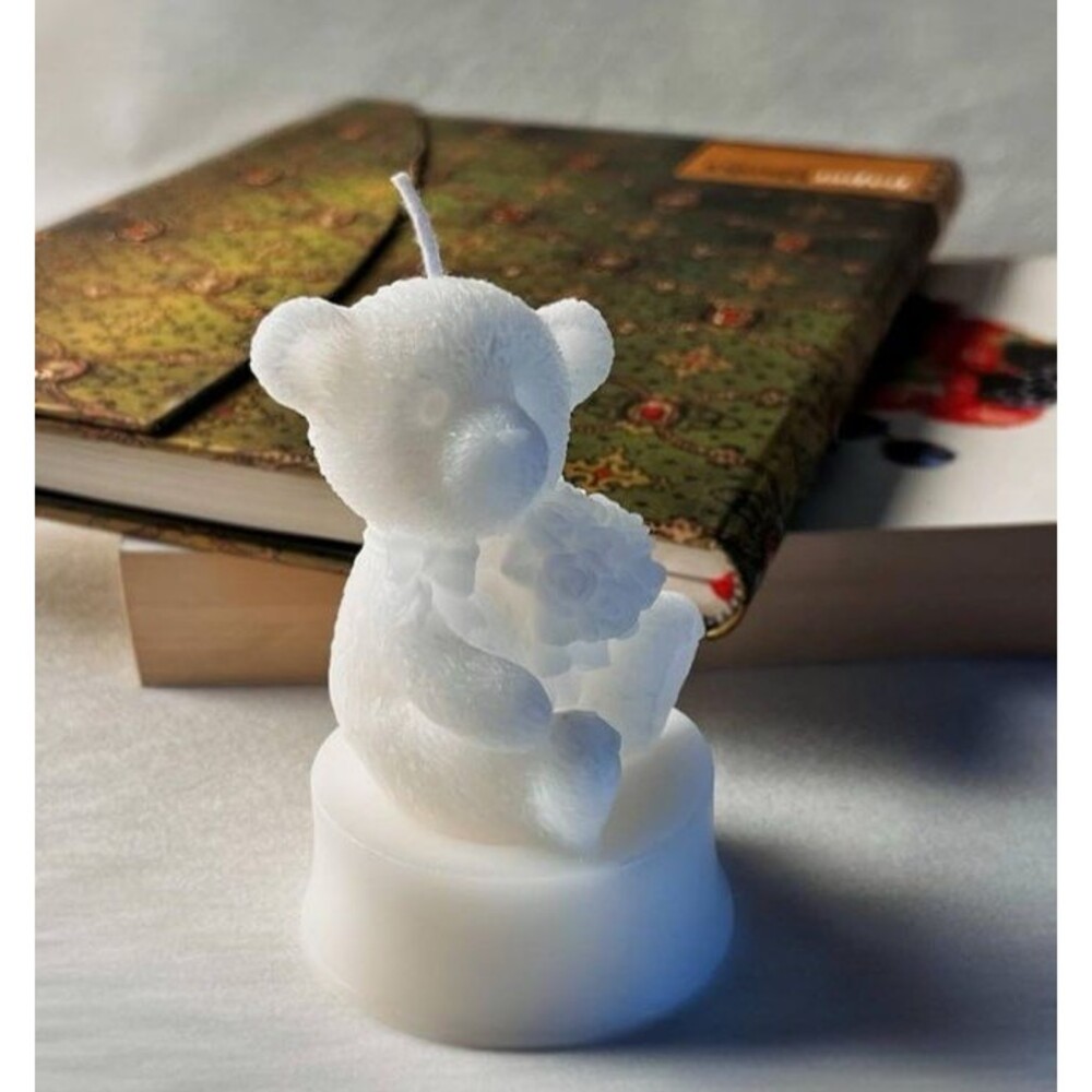 White Teddy Bear Shaped Candle for Baby Shower Freesia Scented Single Wick